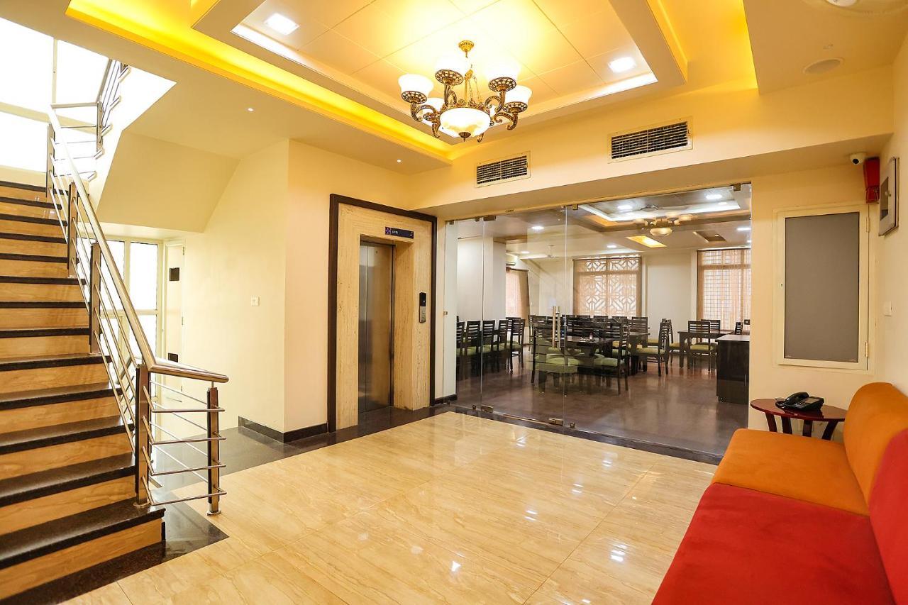 Royal Gm Plaza Ξενοδοχείο Τζαϊπούρ Εξωτερικό φωτογραφία